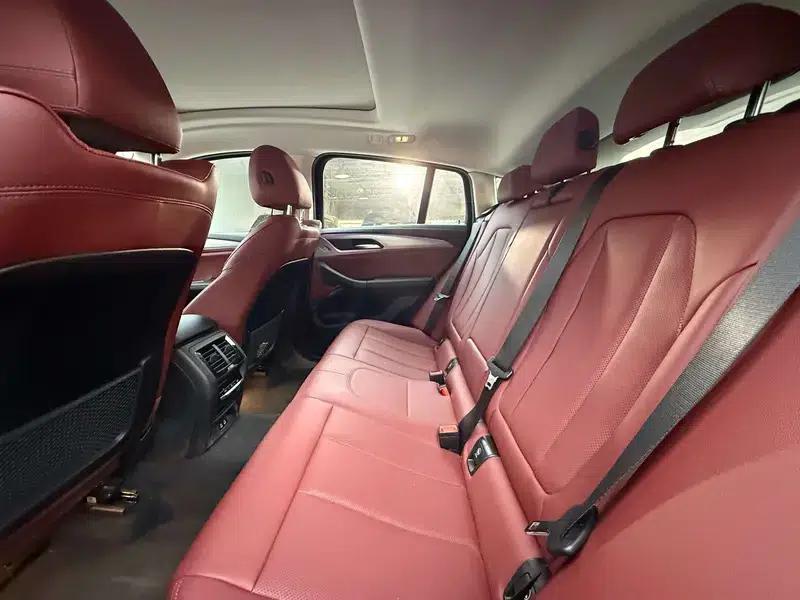 2022 BMW X4 xDrive 25i M Sport Package — миниатюра 17