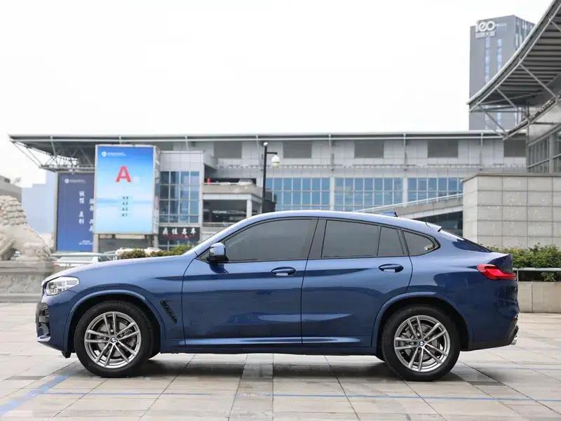 2021 BMW X4 xDrive25i M Sport Package — миниатюра 4