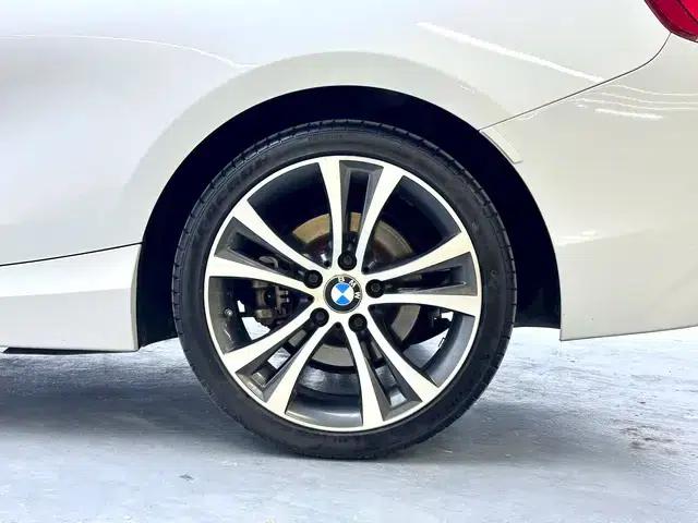 2019 BMW 2 Series (Imported) 225i Convertible Coupe Sport Design Package — миниатюра 9