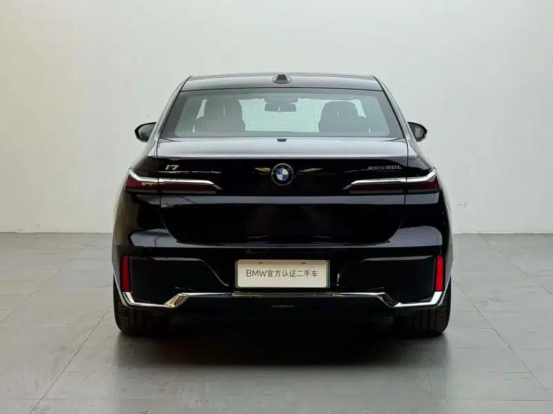 BMW i7 2023 xDrive60L Luxury Package — миниатюра 4
