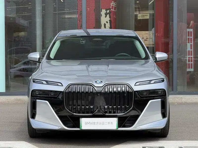 BMW i7 2023 eDrive50L Leading M Sport Package — миниатюра 2