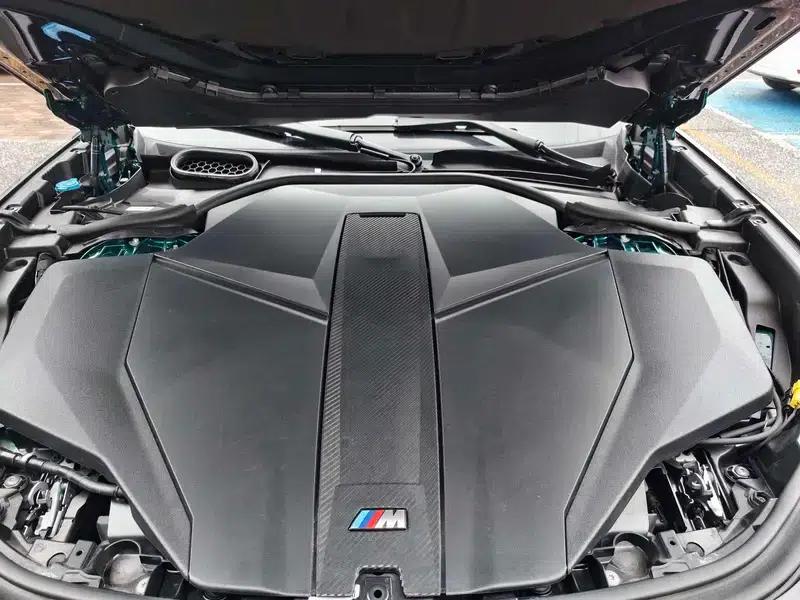 BMW i7 2023 M70L xDrive — миниатюра 6