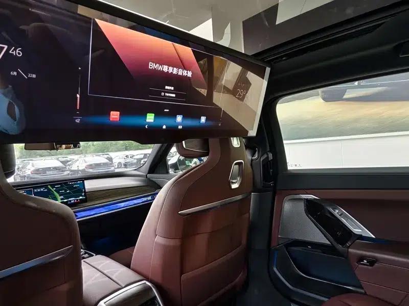 BMW i7 2023 eDrive50L Premium Luxury Package — миниатюра 6
