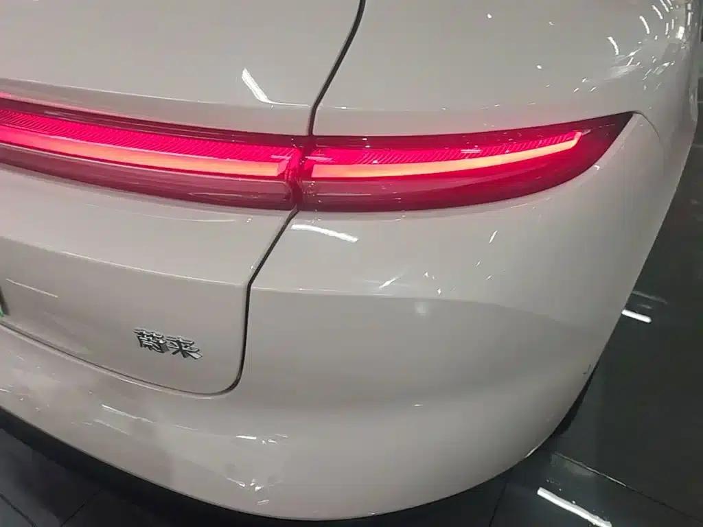 NIO ET5T 2024 Model 75kWh Touring — миниатюра 8