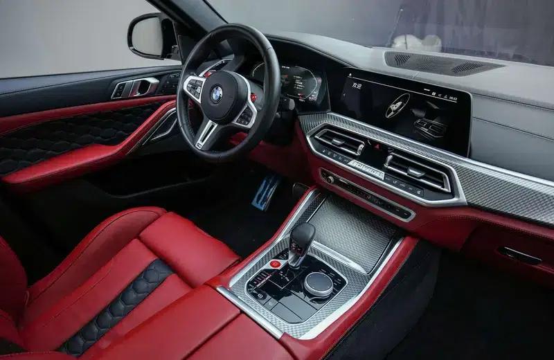 2020 BMW X6 M — миниатюра 22