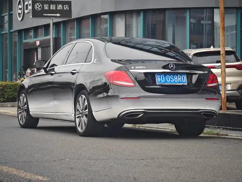 Mercedes-Benz E-Class 2018 Facelift E 300 L Luxury — миниатюра 4