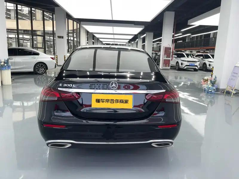Mercedes-Benz E-Class 2023 E 300 L Fashion Sedan — миниатюра 5