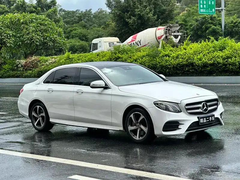 Mercedes-Benz E-Class 2017 E 300 L Sport Style — миниатюра 3