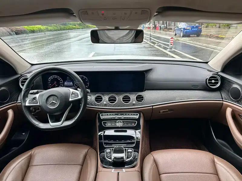 Mercedes-Benz E-Class 2017 E 300 L Sport Style — миниатюра 7