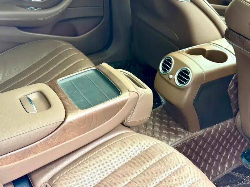 Mercedes-Benz E-Class 2020 Facelift E 300 L Special Edition — миниатюра 12