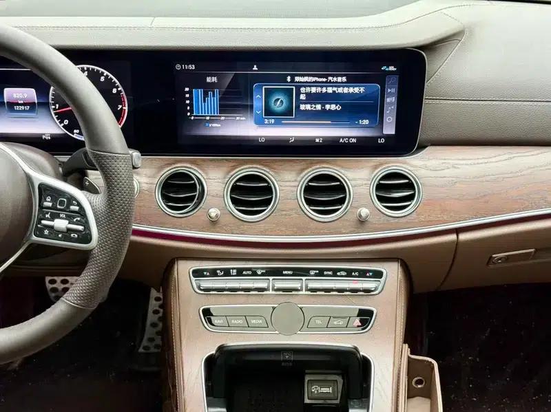 Mercedes-Benz E-Class 2020 Facelift E 300 L Special Edition — миниатюра 17
