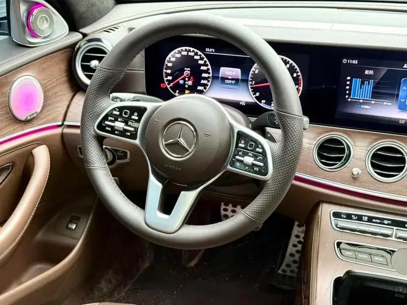 Mercedes-Benz E-Class 2020 Facelift E 300 L Special Edition — миниатюра 18