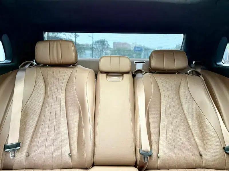 Mercedes-Benz E-Class 2020 Facelift E 300 L Special Edition — миниатюра 23