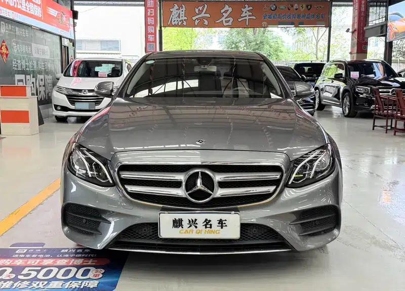 2018 Mercedes-Benz E-Class E 200 L Sport — миниатюра 2