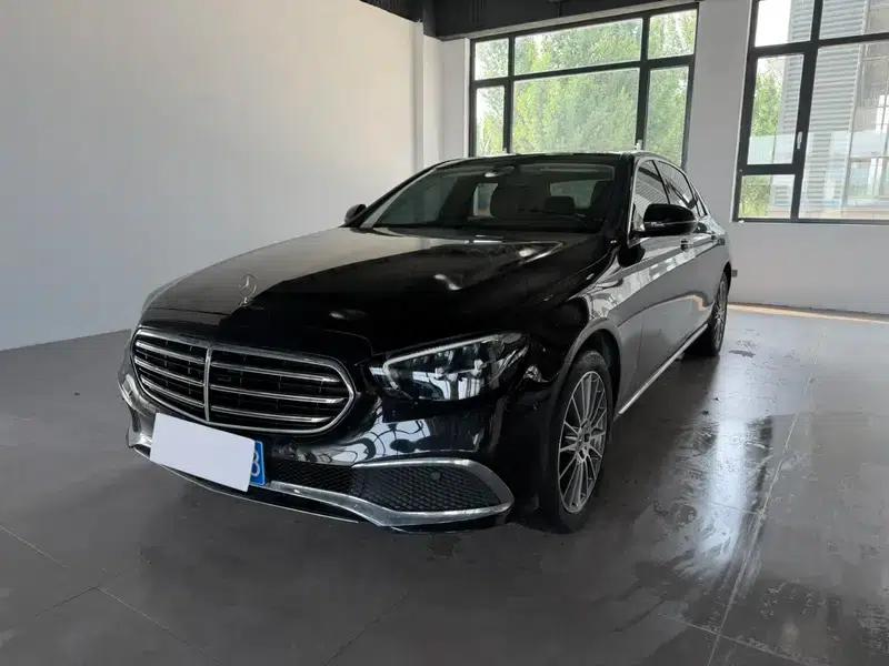 2022 Mercedes-Benz E-Class E 260 L Sedan — миниатюра 1