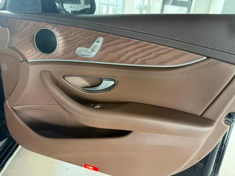 2022 Mercedes-Benz E-Class E 260 L Sedan — миниатюра 7