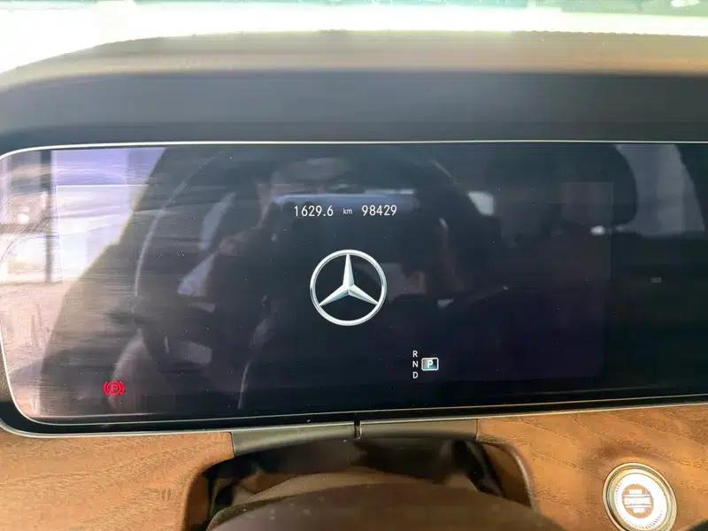 2022 Mercedes-Benz E-Class E 260 L Sedan — миниатюра 10