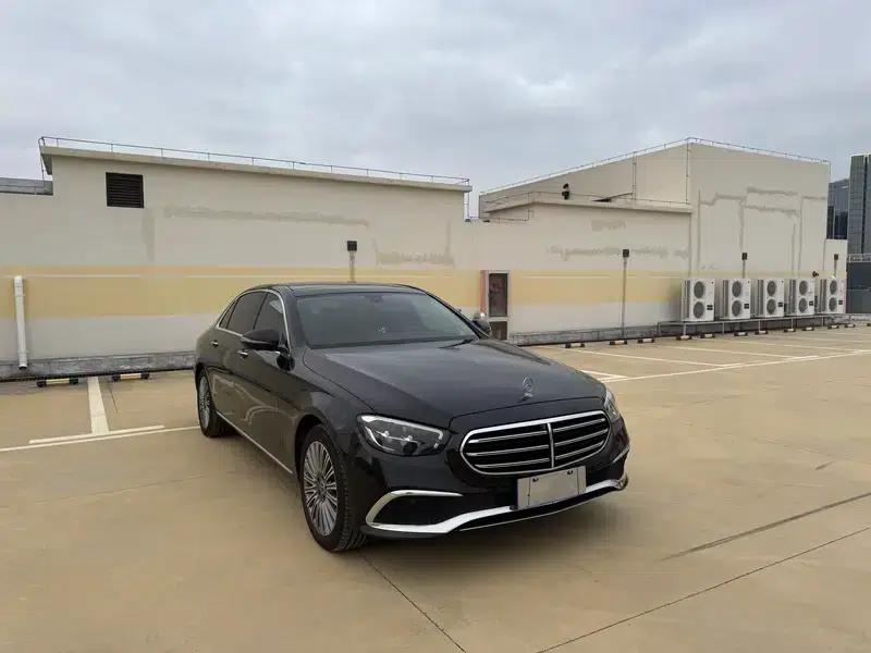2023 Mercedes-Benz E-Class E 300 L Luxury Sedan — миниатюра 3