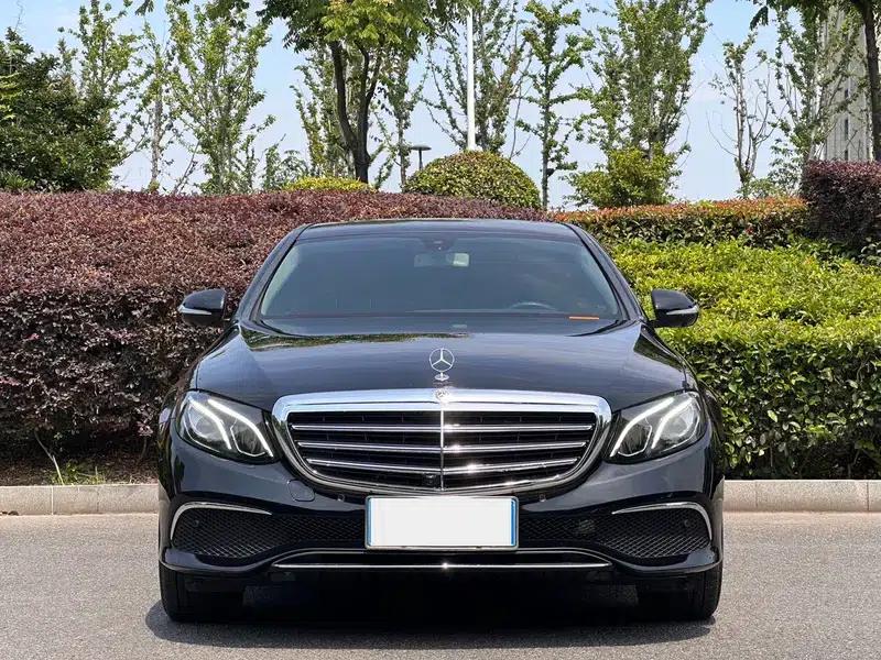 Mercedes-Benz E-Class 2019 E 300 L Sport Luxury — миниатюра 2