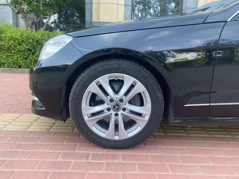 Mercedes-Benz E-Class 2010 E 300 L Fashion Edition — миниатюра 6