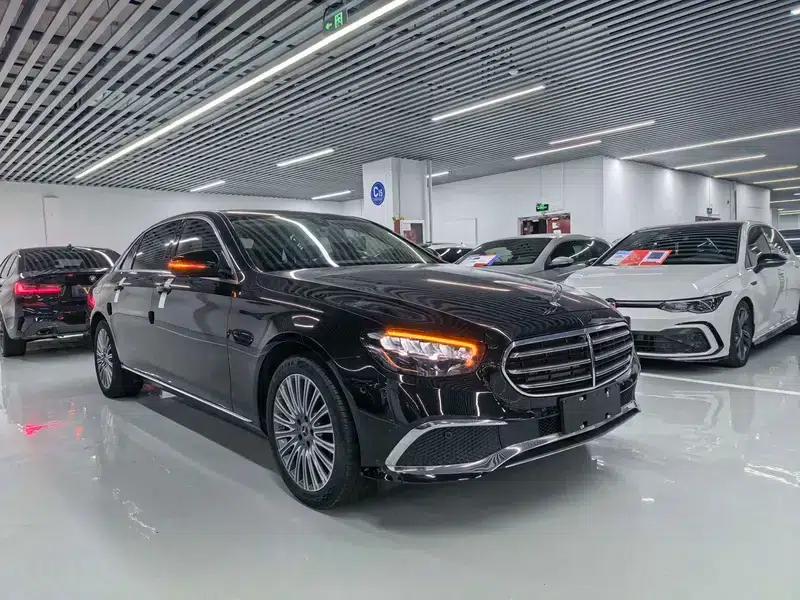 Mercedes-Benz E-Class 2021 E 300 L Fashion Sedan — миниатюра 3