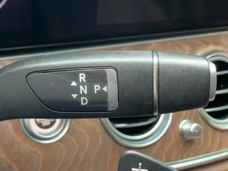 2019 Mercedes-Benz E-Class E 200 L — миниатюра 12
