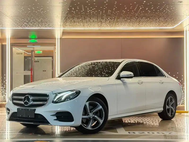 2017 Mercedes-Benz E-Class E 200 L Sport 4MATIC — миниатюра 1