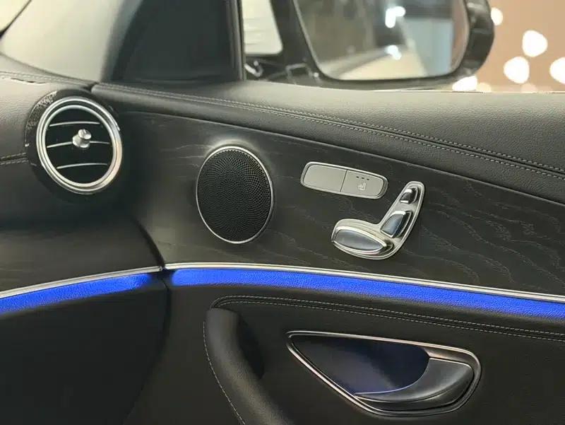 2017 Mercedes-Benz E-Class E 200 L Sport 4MATIC — миниатюра 28