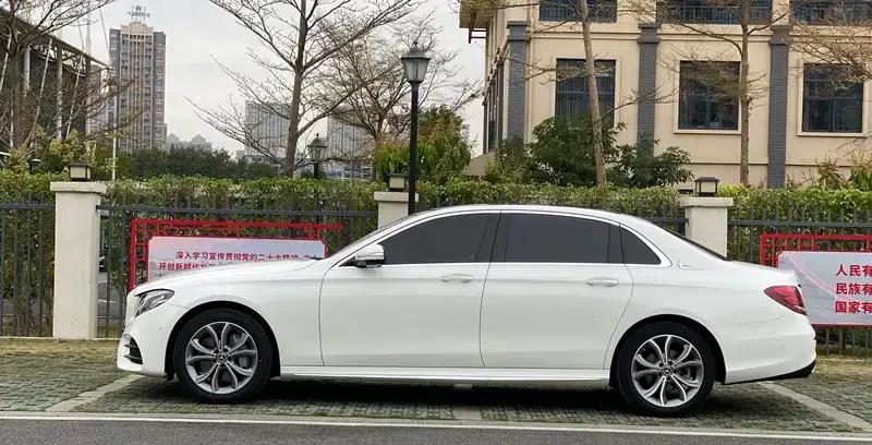 Mercedes-Benz E-Class 2020 E 300 L Sport Luxury — миниатюра 4