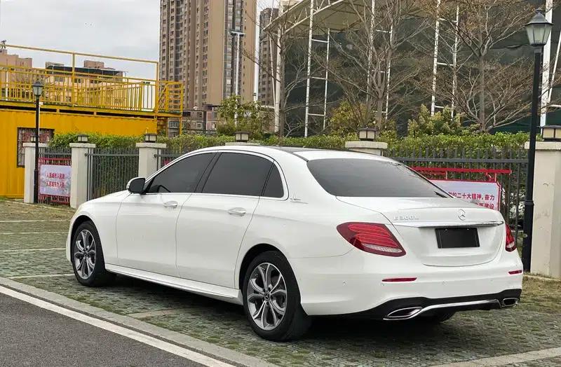 Mercedes-Benz E-Class 2020 E 300 L Sport Luxury — миниатюра 5