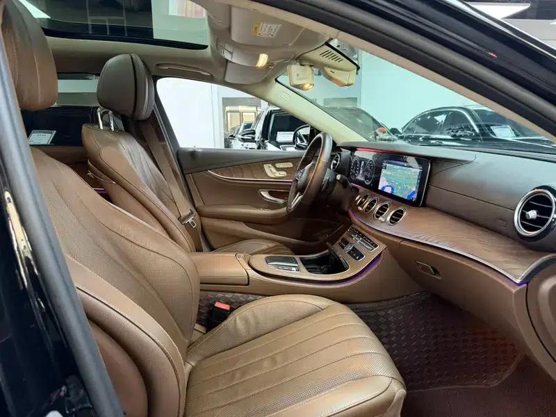 Mercedes-Benz E-Class 2020 Facelift E 300 L Special Edition — миниатюра 11
