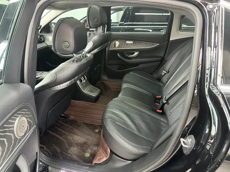 Mercedes-Benz E-Class 2021 E 300 L Fashion Sedan — миниатюра 8