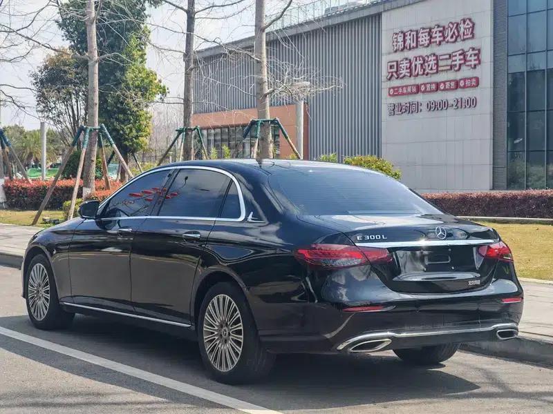 Mercedes-Benz E-Class 2023 Facelift E 300 L Luxury Sedan — миниатюра 4