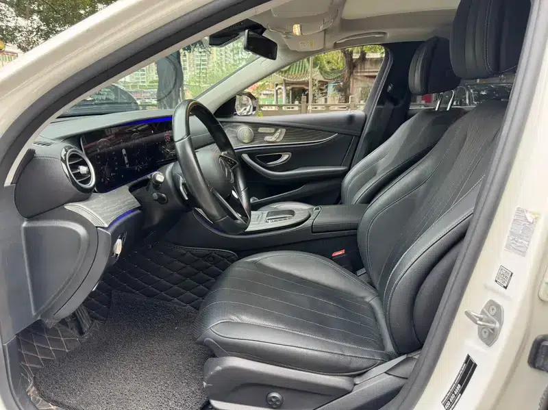Mercedes-Benz E-Class 2021 E 300 L Luxury Sedan — миниатюра 10