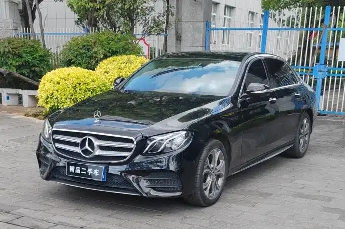 Mercedes-Benz E-Class 2020 Facelift E 300 L Sport Style — миниатюра 1