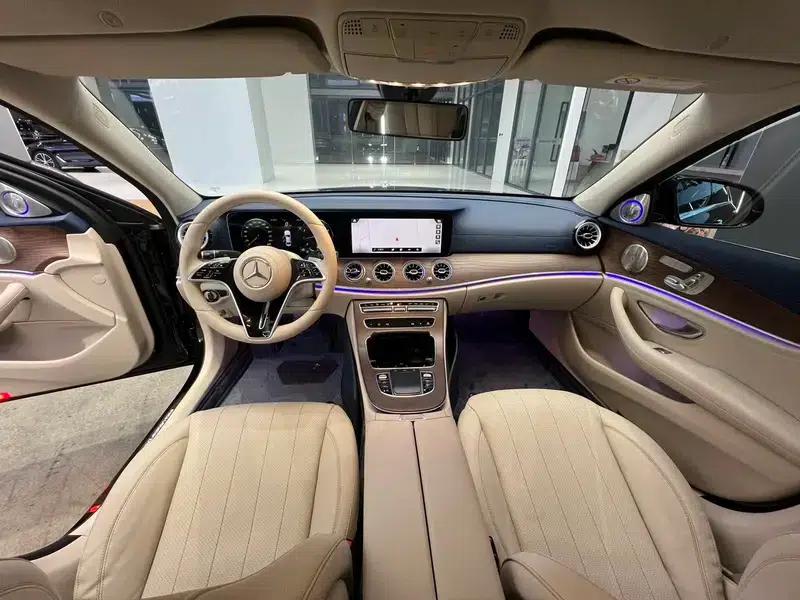 Mercedes-Benz E-Class 2022 E 300 L Luxury Sedan — миниатюра 16