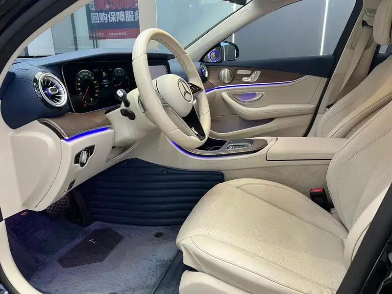Mercedes-Benz E-Class 2022 E 300 L Luxury Sedan — миниатюра 21
