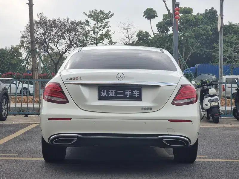 Mercedes-Benz E-Class 2019 Facelift E 300 L Fashion Model — миниатюра 3