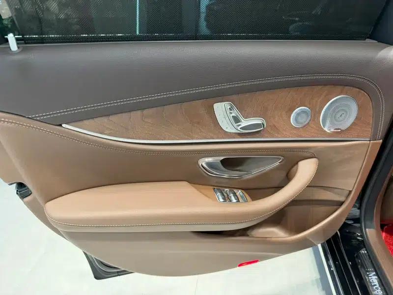 Mercedes-Benz E-Class 2020 E 300 L Luxury — миниатюра 8