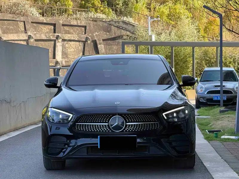Mercedes-Benz E-Class (Imported) 2023 E 300 Luxury Sport Edition — миниатюра 2