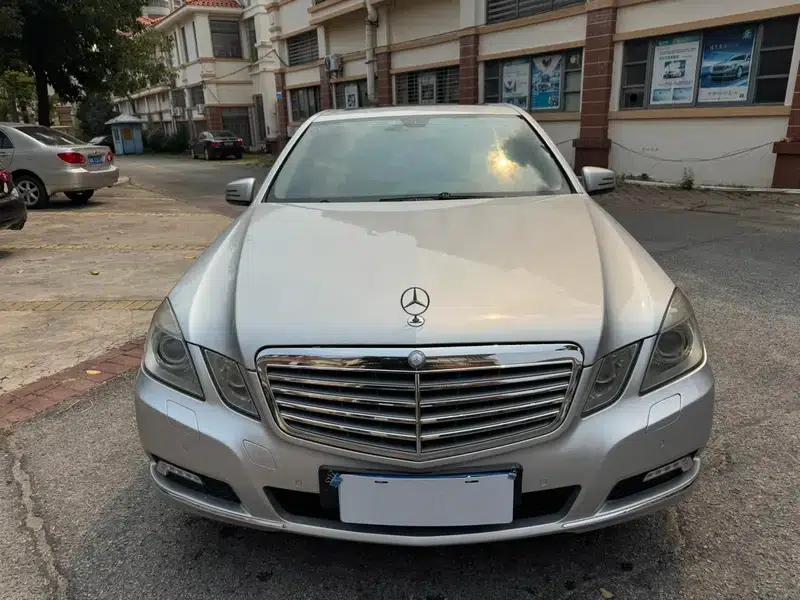 Mercedes-Benz E-Class (Imported) 2010 E 200 CGI Elegance — миниатюра 2