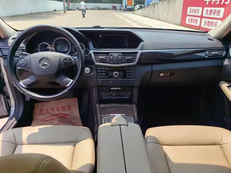 Mercedes-Benz E-Class (Imported) 2009 E 300 Fashion Model — миниатюра 7