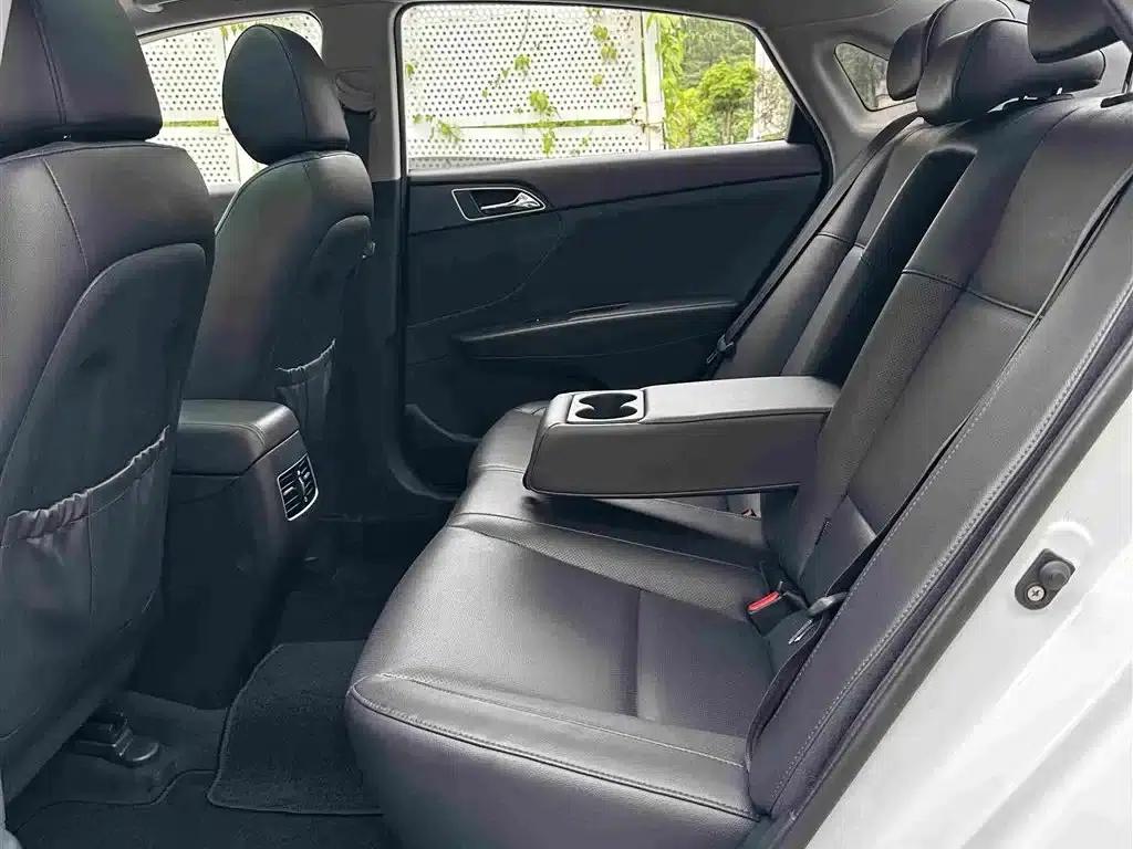 Hyundai Mistra 2019 1.8L Automatic Intelligent GLS Anniversary Edition (National V Emission Standard) — миниатюра 5