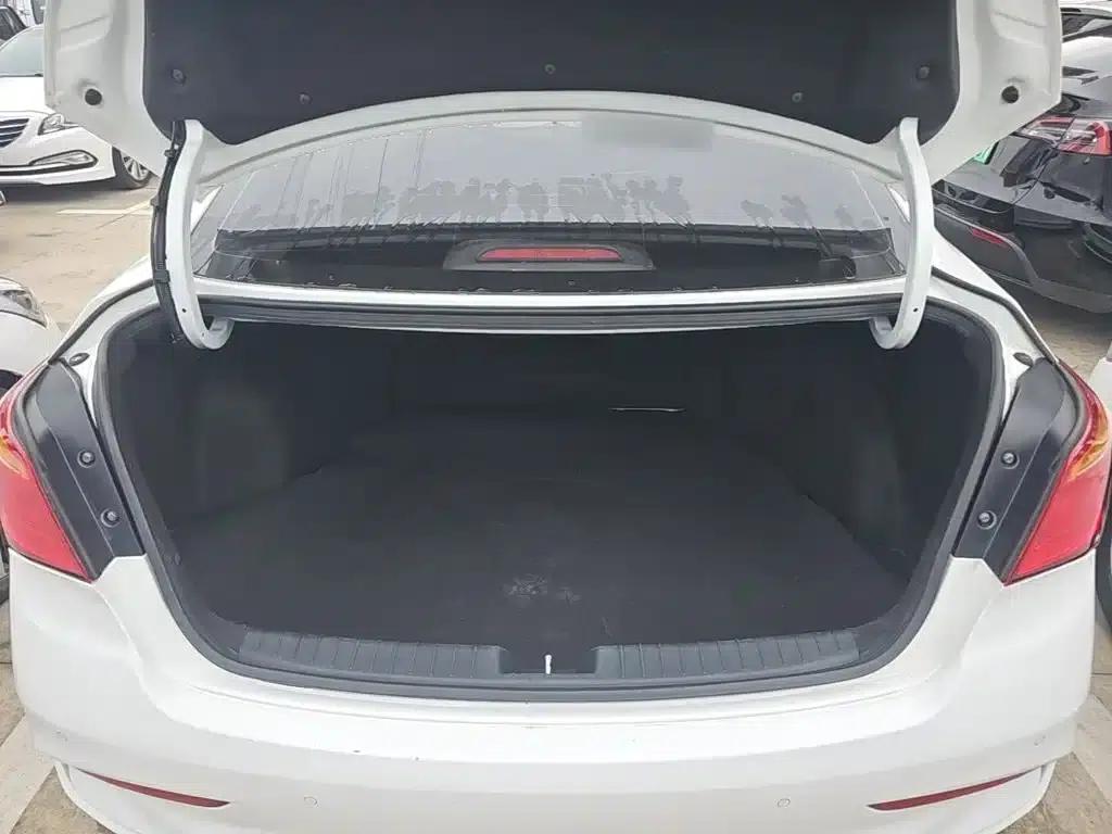Hyundai Mistra 2017 1.6T Automatic Intelligent GLS (National V Emission Standard) — миниатюра 19
