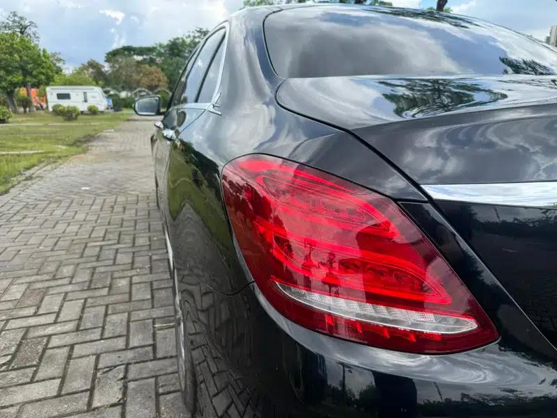 2017 Mercedes-Benz C-Class C 200 L Sport Edition — миниатюра 10