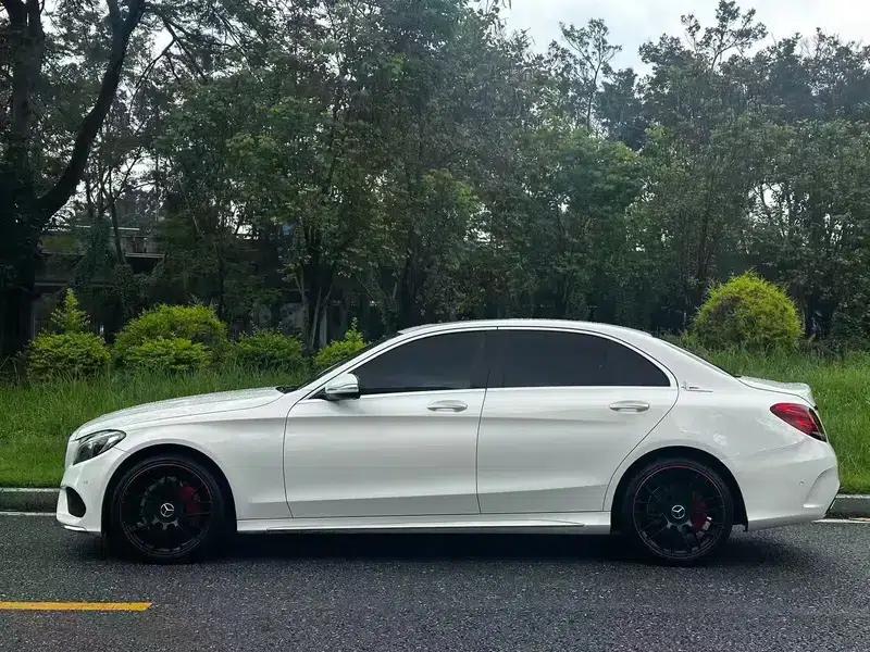 2017 Mercedes-Benz C-Class C 180 L Sport Edition — миниатюра 3