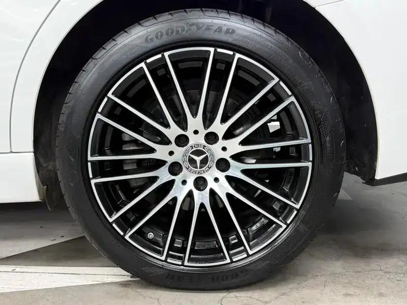 2024 Mercedes-Benz C-Class C 200 L Sport Edition — миниатюра 7