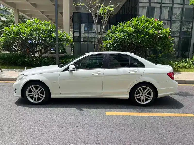 Mercedes-Benz C-Class 2013 C 180 Classic Grand Edition — миниатюра 4