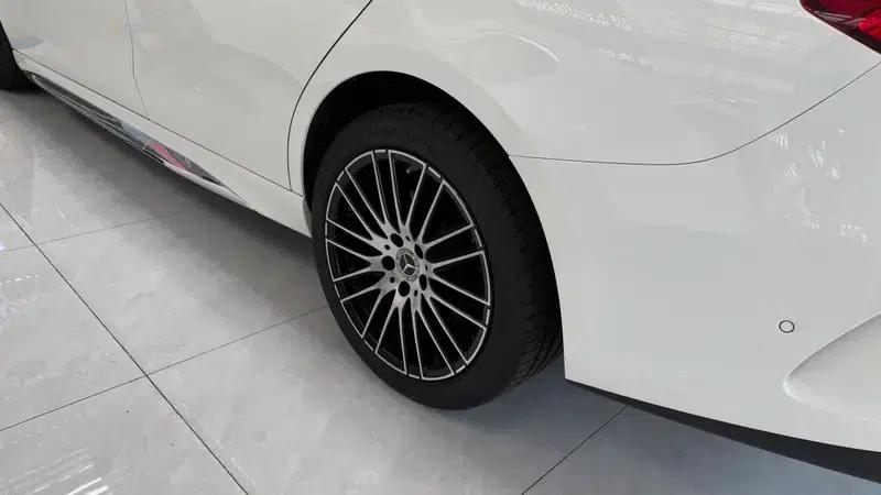 2025 Mercedes-Benz C-Class C 260 L Sport Edition — миниатюра 8