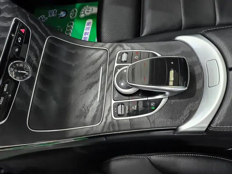 Mercedes-Benz C-Class 2017 Facelift C 200 L Sport Edition — миниатюра 14